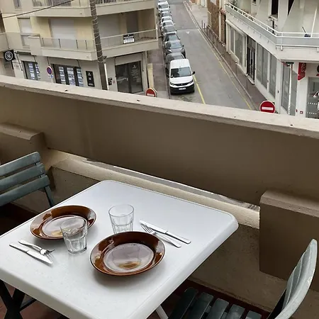 Grand Lumineux, 4 Pers, Acces Plage, Proche Commerces, Balcon - Fr-1-696-71 Lejlighed *